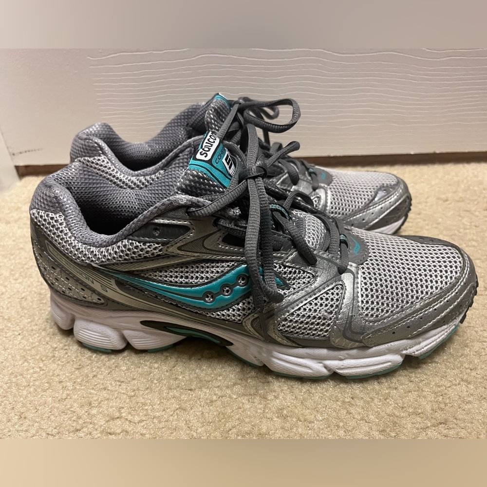Saucony Cohesion 5 sneaker size 11